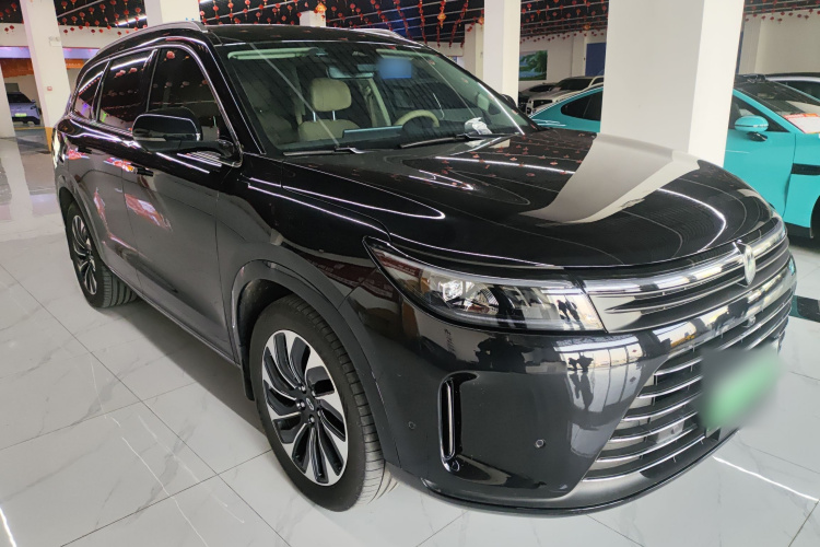 鸿蒙智行 问界M7 2024款 1.5T 后驱Plus版 6座车身外观3