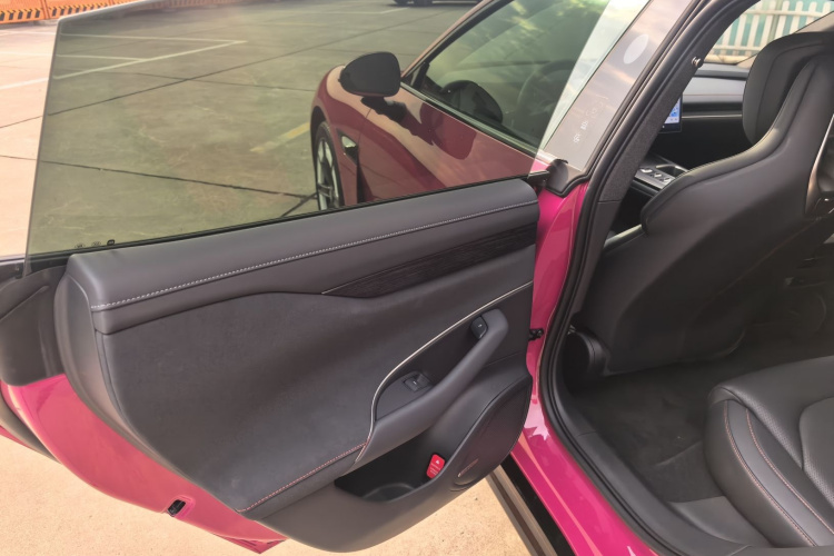 小米汽车 小米SU7 2024款 后驱长续航智驾版中控内饰7004