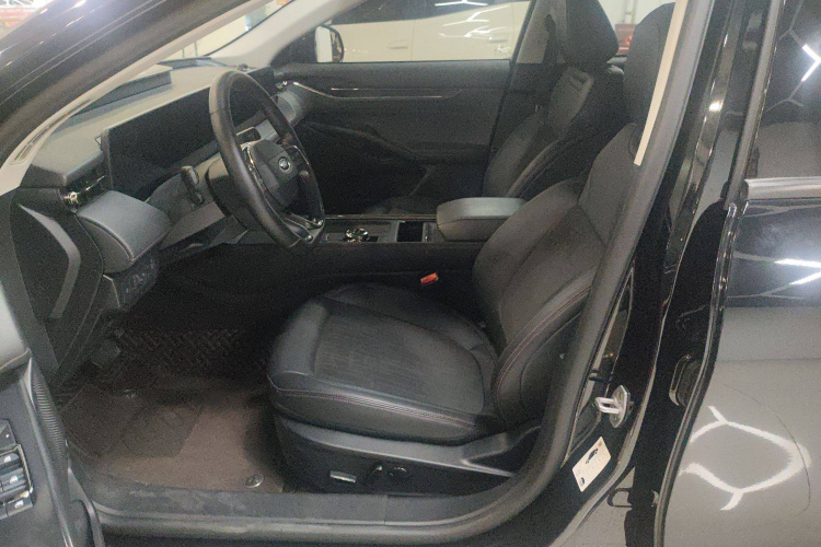 福特 蒙迪欧 2023款 EcoBoost 180 豪华型中控内饰7001