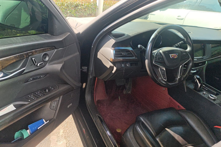 凯迪拉克CT6 2020款 28T 豪华型中控内饰20