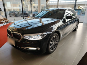 宝马5系 2019款 530Li 尊享型 豪华套装