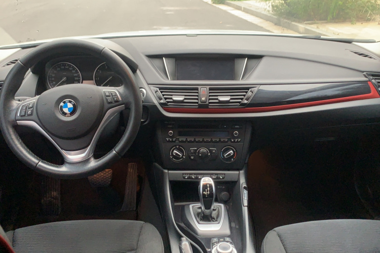 宝马X1 2015款 sDrive18i 时尚晋级版中控内饰7004