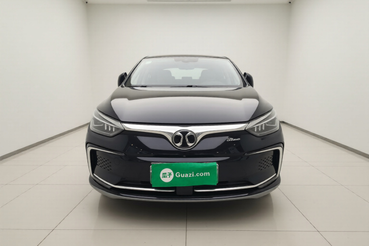 北京汽车 北京EU5 2018款 R500 智风版车身外观2