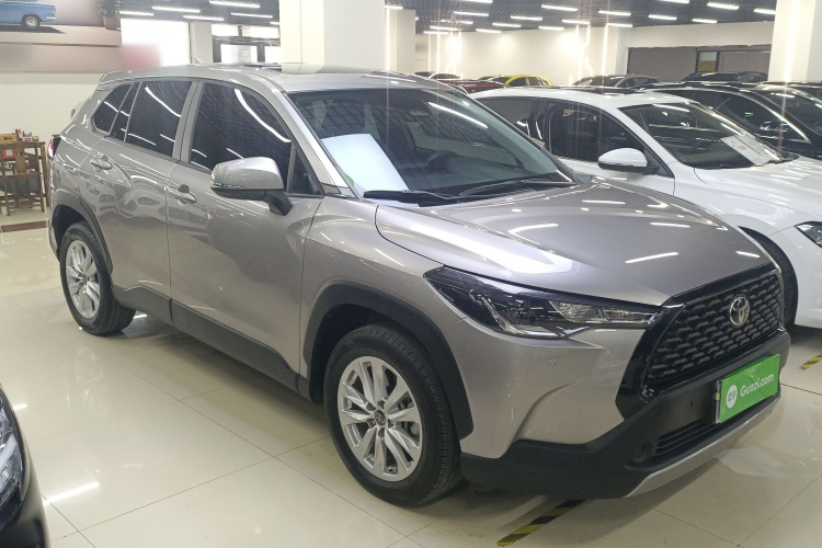 丰田 卡罗拉锐放 2023款 2.0L 精英版车身外观6001