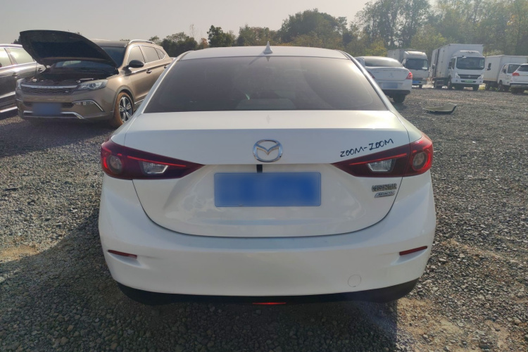 马自达3 昂克赛拉 2014款 三厢 1.5L 手动舒适型车身外观6