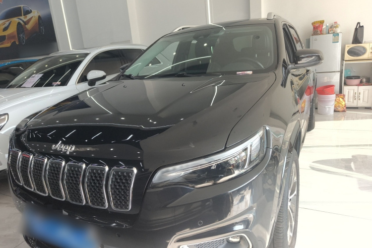 Jeep 自由光 2019款 2.0T 四驱全能版 国VI车身外观6002