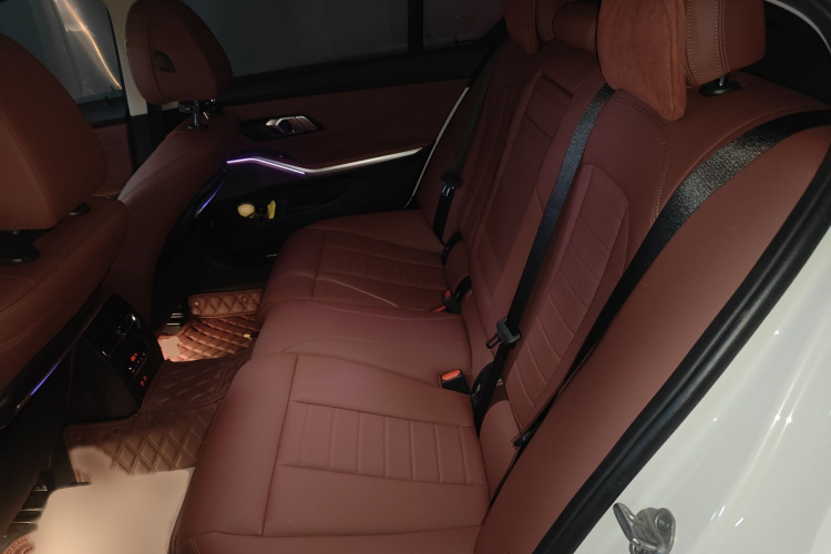 宝马3系 2021款 改款 325Li M运动套装中控内饰7004