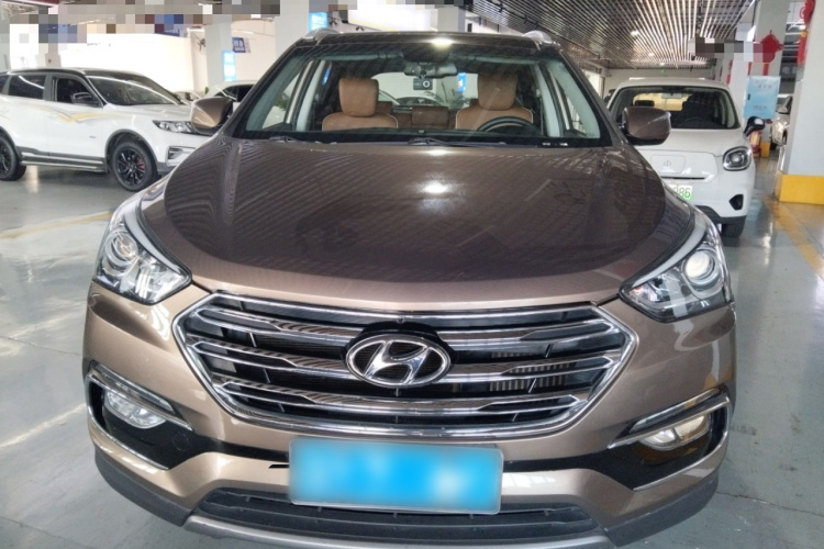 现代 胜达 2017款 2.0T 自动两驱智能型 7座车身外观2