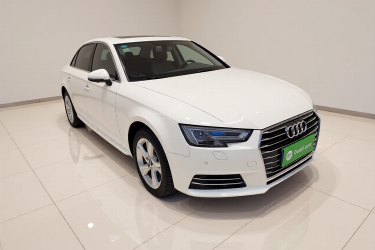 奥迪A4L 2018款 30周年年型 40 TFSI 进取型车身外观3