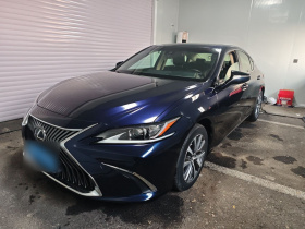 雷克萨斯ES 2018款 200 卓越版 国V