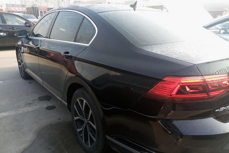 大众 迈腾 2020款 280TSI DSG 舒适型车身外观4