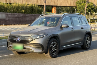 奔驰EQB 2022款 EQB 350 4MATIC 首发特别版