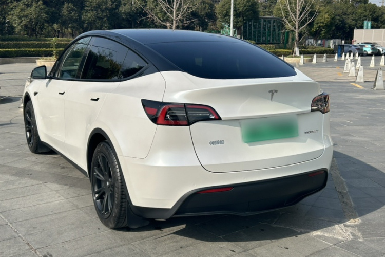 特斯拉 Model Y 2022款 改款 后轮驱动版车身外观6009