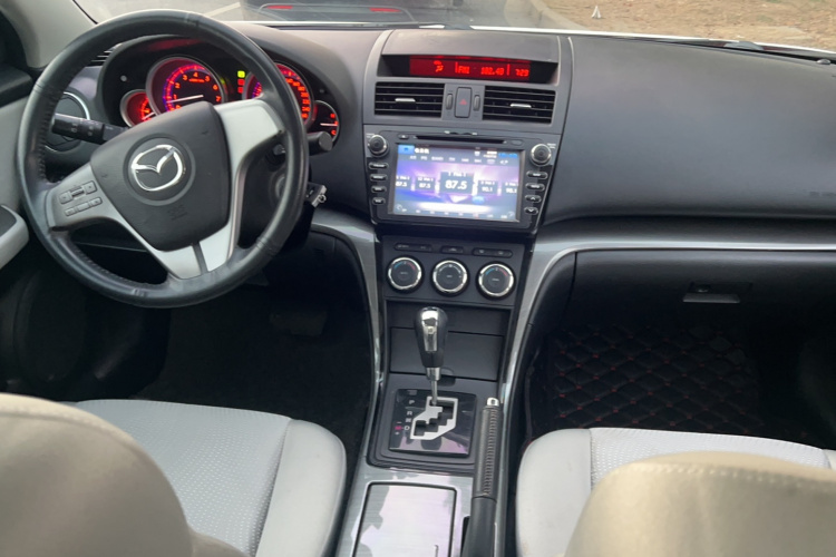 马自达 睿翼 2012款 2.0L 自动精英版中控内饰7004