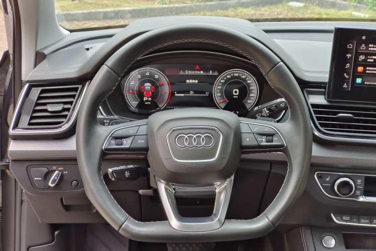奥迪Q5L 2022款 改款 40T 豪华动感型局部细节13