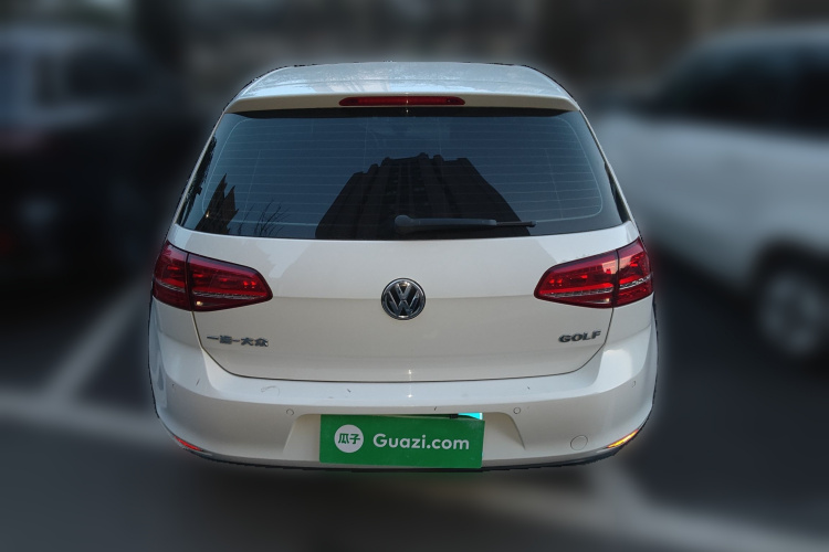 大众 高尔夫 2015款 1.6L 手动时尚型车身外观6