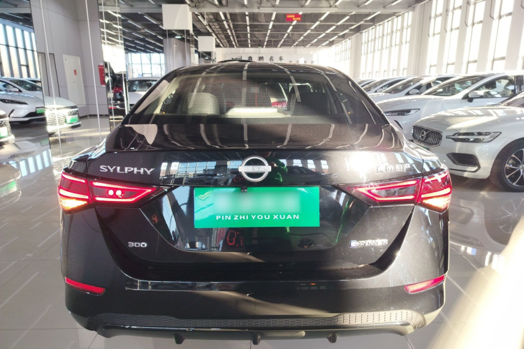 日产 轩逸 2022款 电驱版e-POWER 全电驱Pro车身外观6004