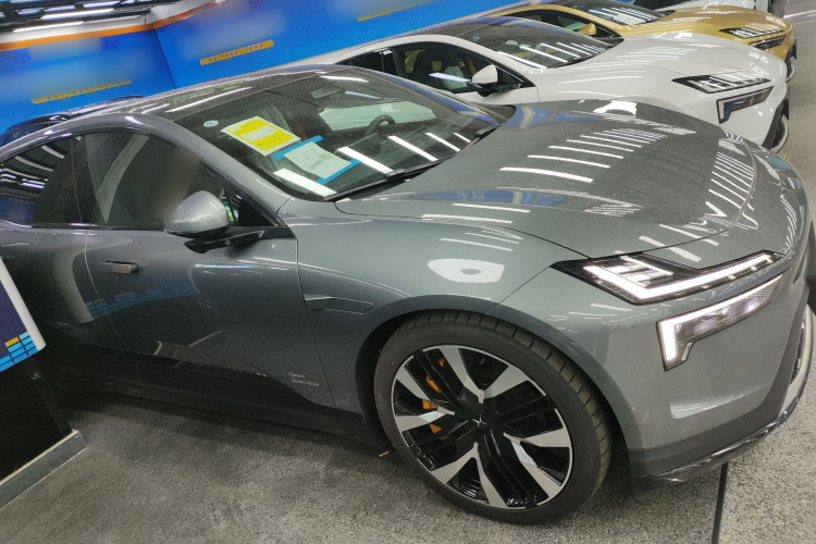 Polestar极星 Polestar 4 2025款 性能版车身外观6002
