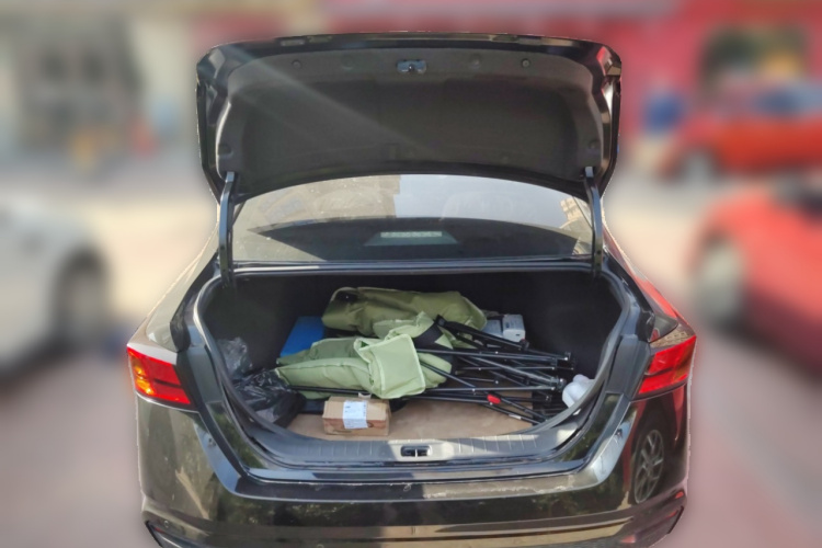 日产 天籁 2019款 2.0L XL 舒适版中控内饰23