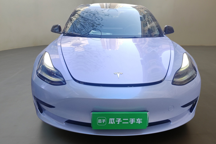 特斯拉 Model 3 2022款 后轮驱动版车身外观2