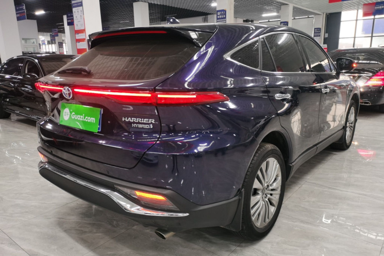 丰田 凌放HARRIER 2022款 双擎 2.5L CVT四驱尊享版车身外观7