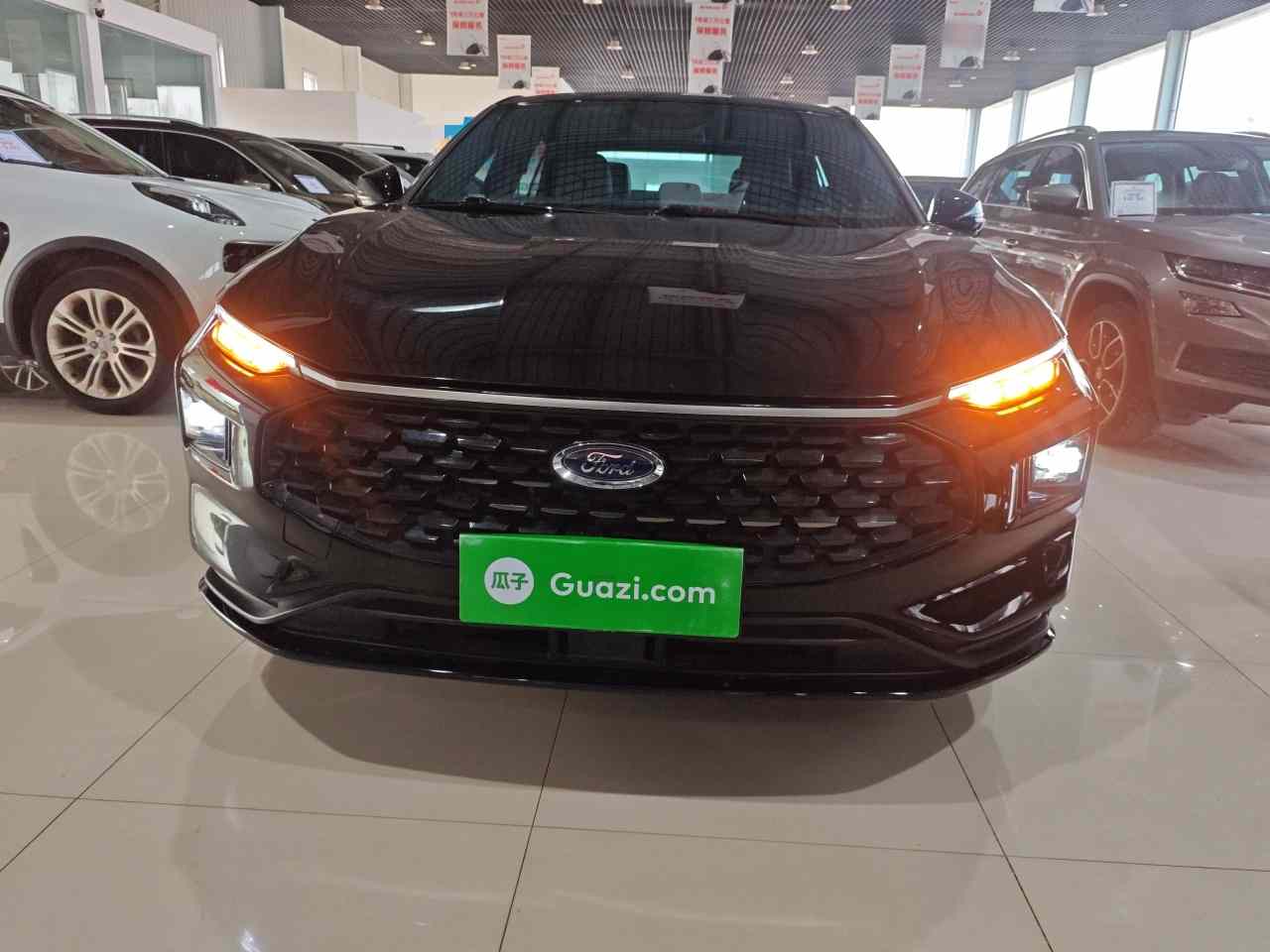 福特 蒙迪欧 2023款 EcoBoost 180 舒雅型(1)