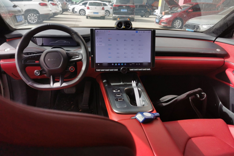 小米汽车 小米SU7 2024款 后驱长续航智驾版中控内饰7002