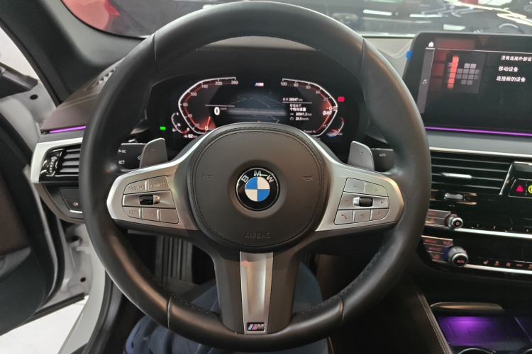 宝马5系 2023款 530Li 领先型 M运动套装局部细节13