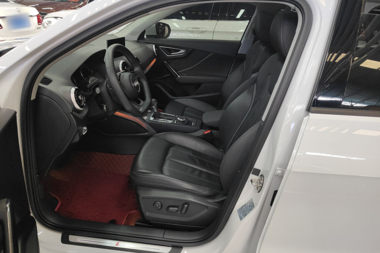 奥迪Q2L 2023款 35TFSI 时尚动感型局部细节19