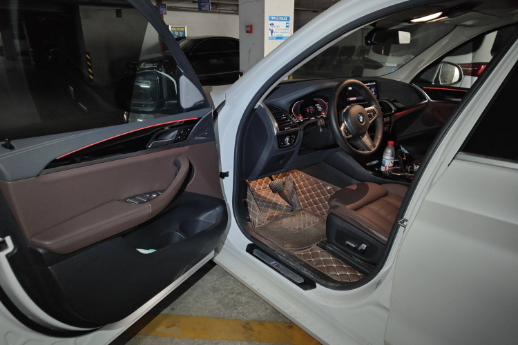 宝马X3 2021款 xDrive25i M运动套装中控内饰20