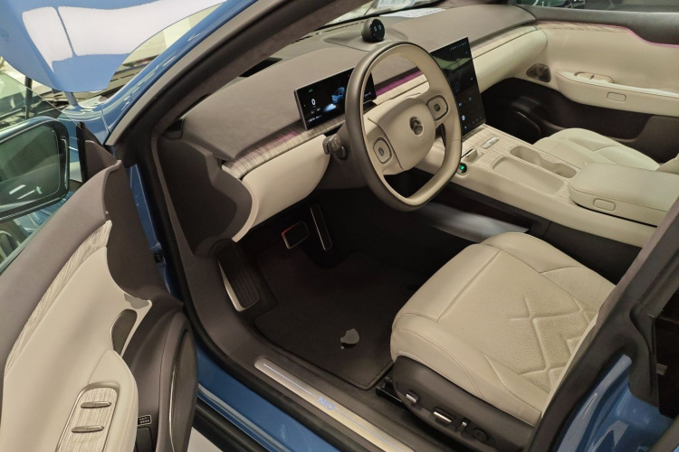 蔚来ET7 2022款 100kWh 首发版中控内饰20