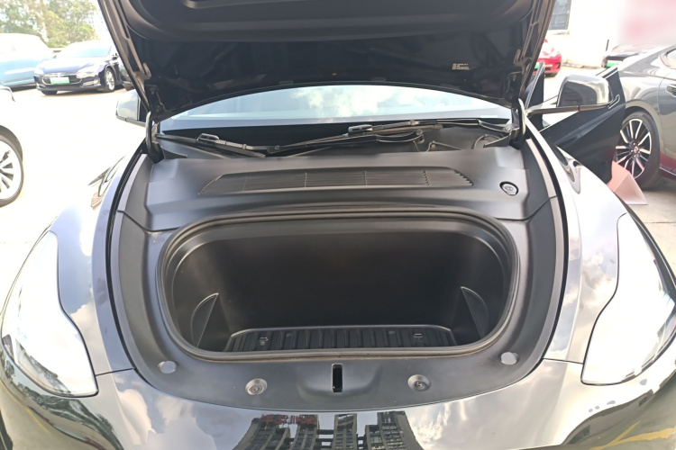 特斯拉 Model Y 2021款 长续航全轮驱动版 3D7机舱底盘24