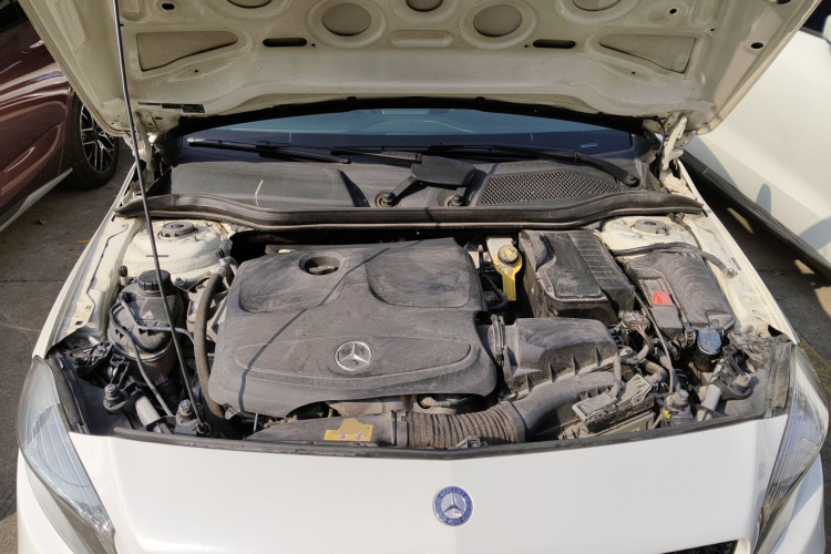 奔驰A级(进口) 2017款 A 180局部细节24