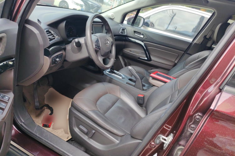 广汽传祺 传祺GS4 2015款 200T G-DCT豪华版中控内饰19