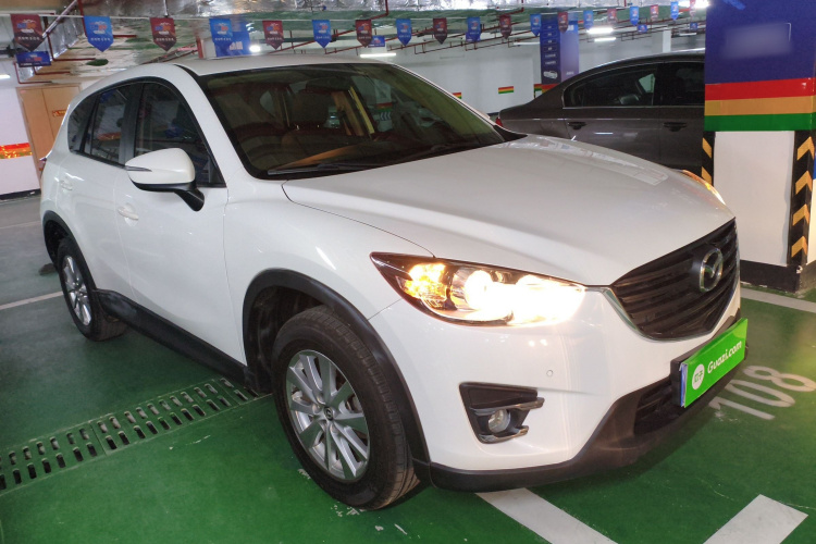 马自达CX-5 2015款 2.0L 自动两驱都市型车身外观3