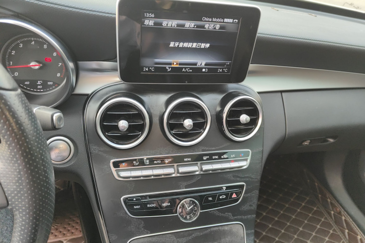 奔驰C级 2017款 改款 C 200 L 运动版局部细节16