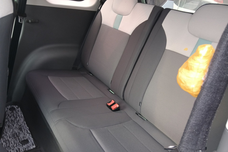 长安启源 长安Lumin 2022款 210km 香甜款中控内饰7004