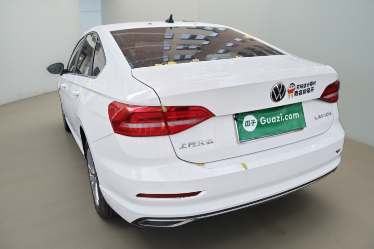 大众 朗逸 2021款 1.5L 自动舒适版车身外观5