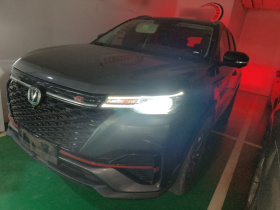 长安CS55PLUS 2022款 蓝鲸版 1.5T DCT尊贵型