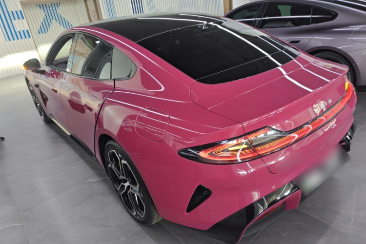 小米汽车 小米SU7 2024款 后驱长续航智驾版车身外观4