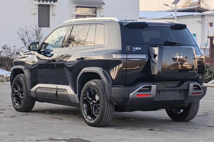 方程豹 钛3 2025款 501KM 后驱智驾Max版车身外观6001