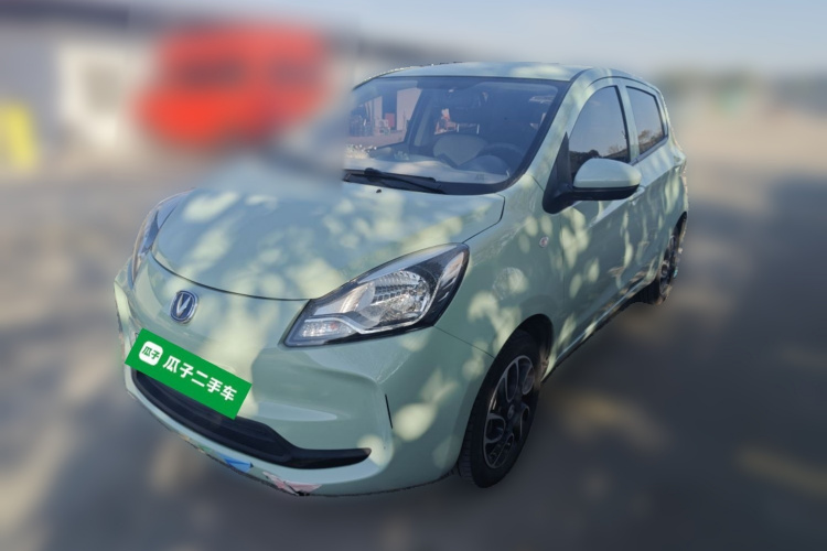 长安欧尚 奔奔E-Star 2021款 国民版 多彩款 磷酸铁锂（31.86kWh）车身外观1