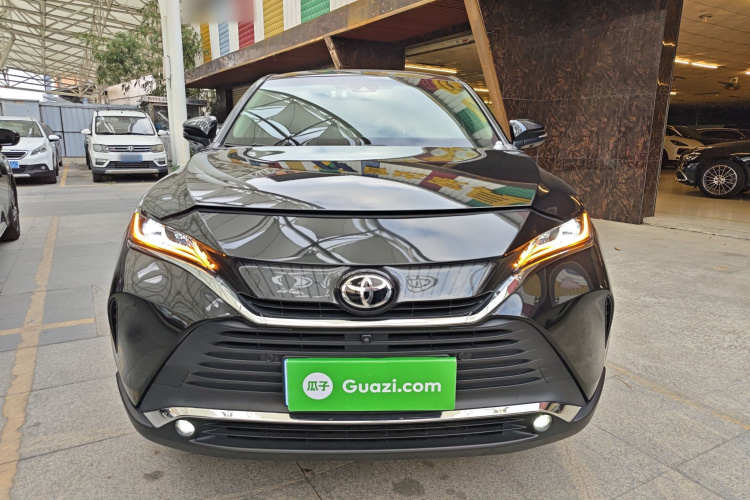 丰田 凌放HARRIER 2022款 2.0L CVT两驱尊享版车身外观2