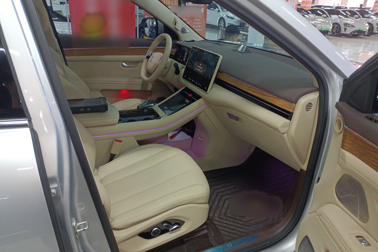 鸿蒙智行 问界M7 2024款 1.5T 后驱Plus版 5座局部细节41