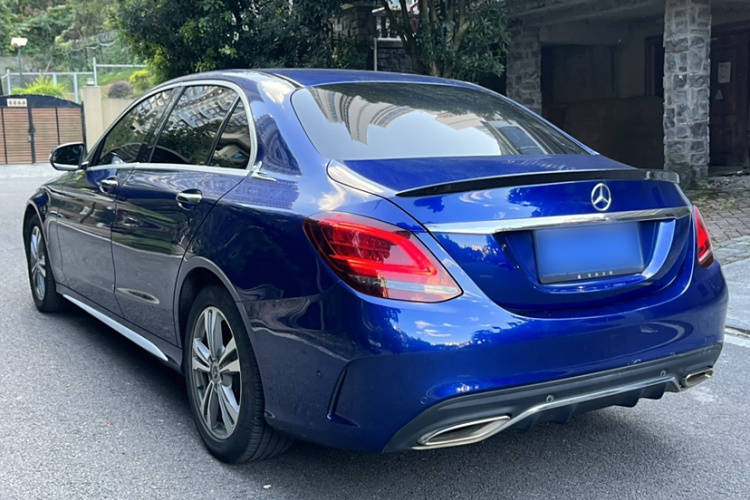 奔驰C级 2019款 C 180 L 时尚型运动版车身外观6002