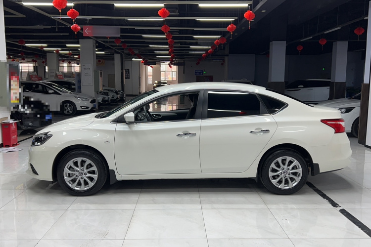 日产 轩逸 2024款 经典 1.6XE CVT舒适版车身外观6005