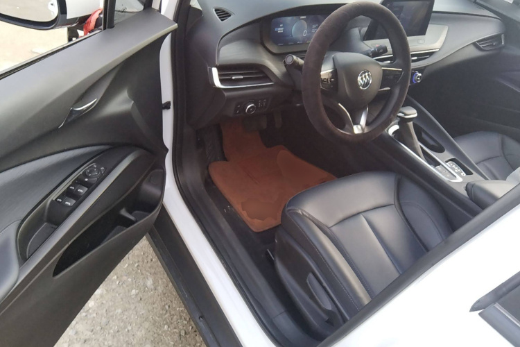 别克 微蓝6 2024款 450km 出行版中控内饰7003