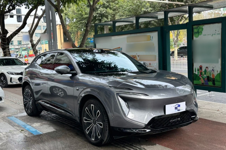 阿维塔07 2024款 Max增程版车身外观3