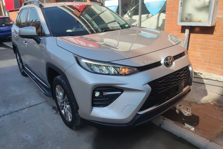 丰田 威兰达 2021款 2.0L CVT四驱豪华版车身外观3