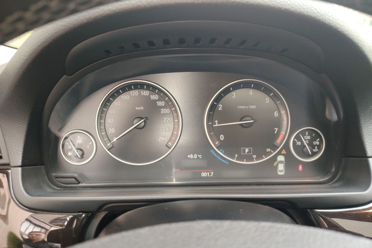 宝马5系 2014款 525Li 领先型局部细节14